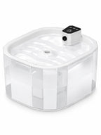 Fontaine à eau pour chat Ivoréa blanche sans fil de 1,5 L sur fond blanc.