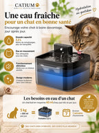 Réservoir translucide de 2,2 L de la fontaine à eau pour chat Lumévia.