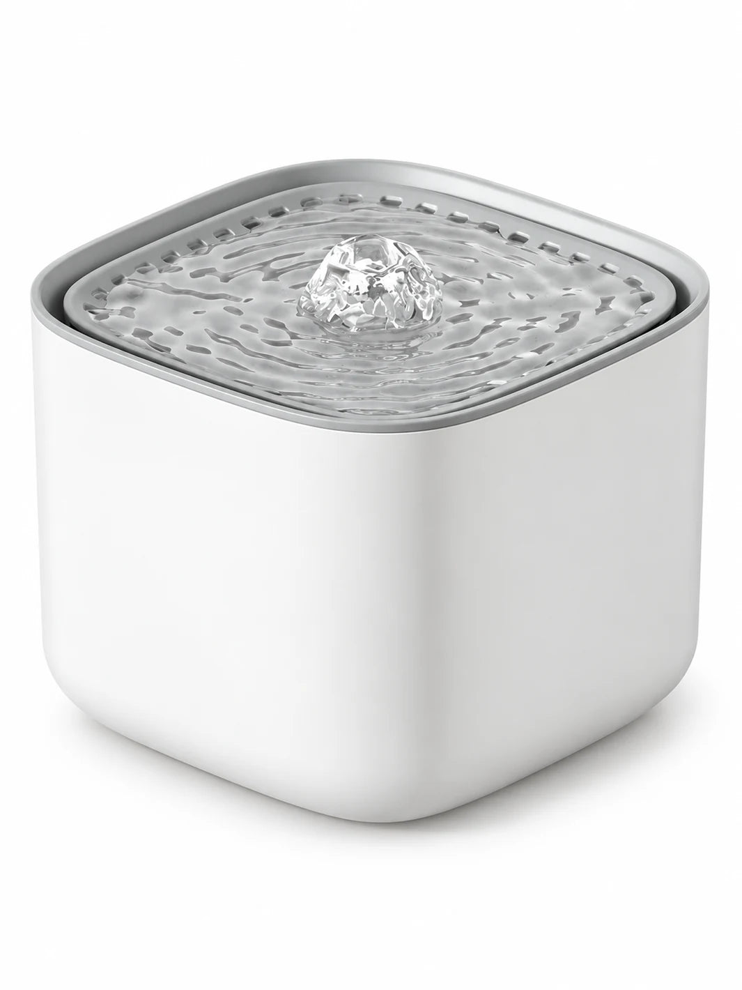 Fontaine à eau pour chat blanche et silencieuse Albésia de 2 L, sur fond blanc.