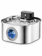 Fontaine à eau pour chat Quadréa en inox carrée avec capteur et fenêtre ronde, sur fond blanc.