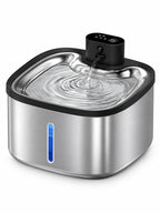 Fontaine à eau pour chat sans fil Mobiléa en inox de 3,5 L, sur fond blanc.