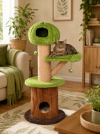 Grand arbre à chat champignon vert Sylvaflore installé en intérieur avec univers nature